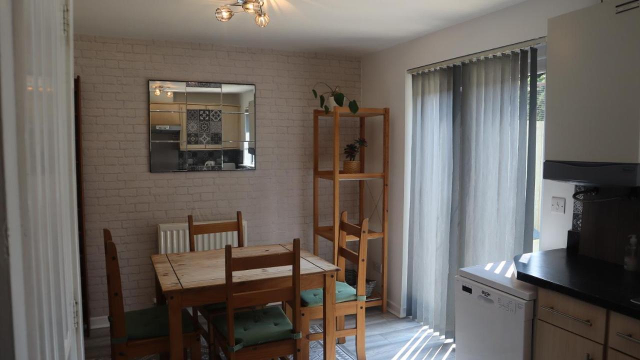 Urban Escape Glasgow Green Free Parking 20Min Walk To City Center 외부 사진